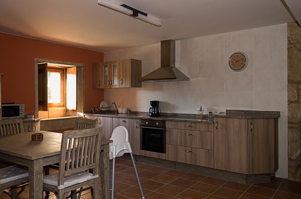 Penzion Casa Do Ghabino Santa Comba Pokoj fotografie